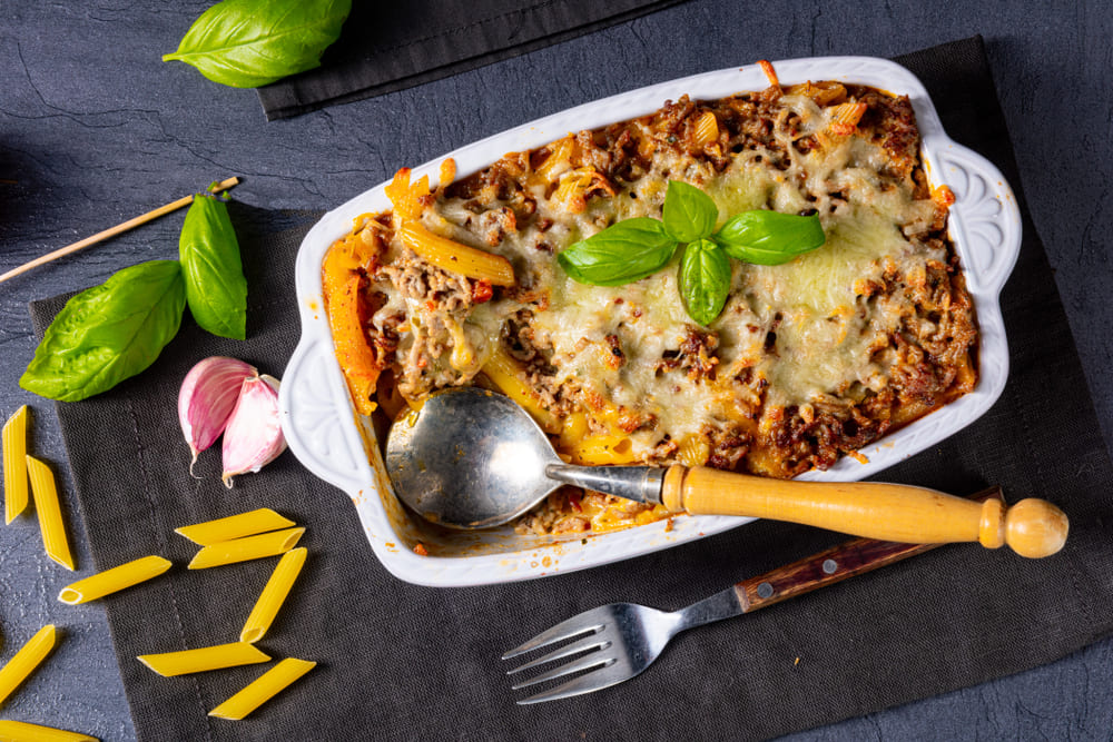 Macarrão de forno à bolonhesa
